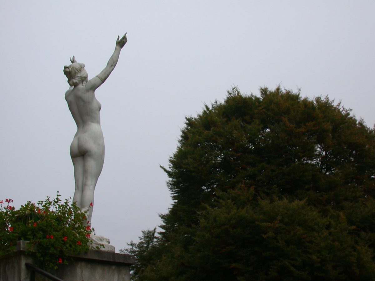 B45-Statue-bei-der-Villa-Boveri-2-e1538682966478.jpg