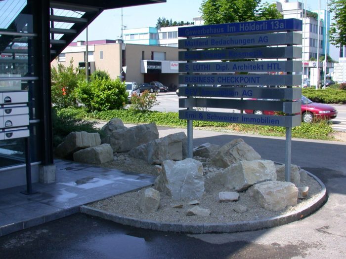 wuchtiger-Steingarten-3-e1522685454317.jpg